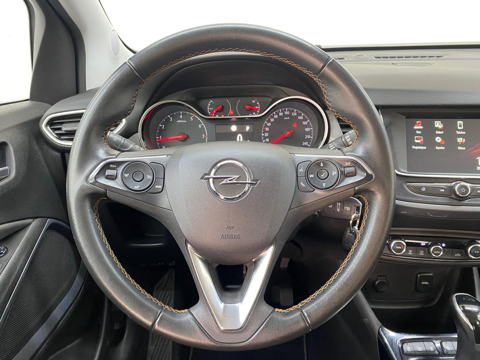 OPEL CROSSLAND 10